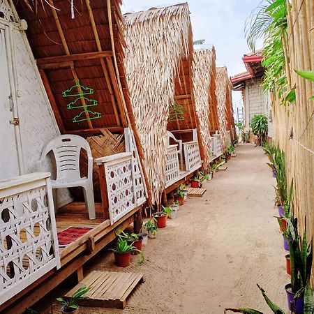 Appartamento Amwani Breeze El Nido Esterno foto