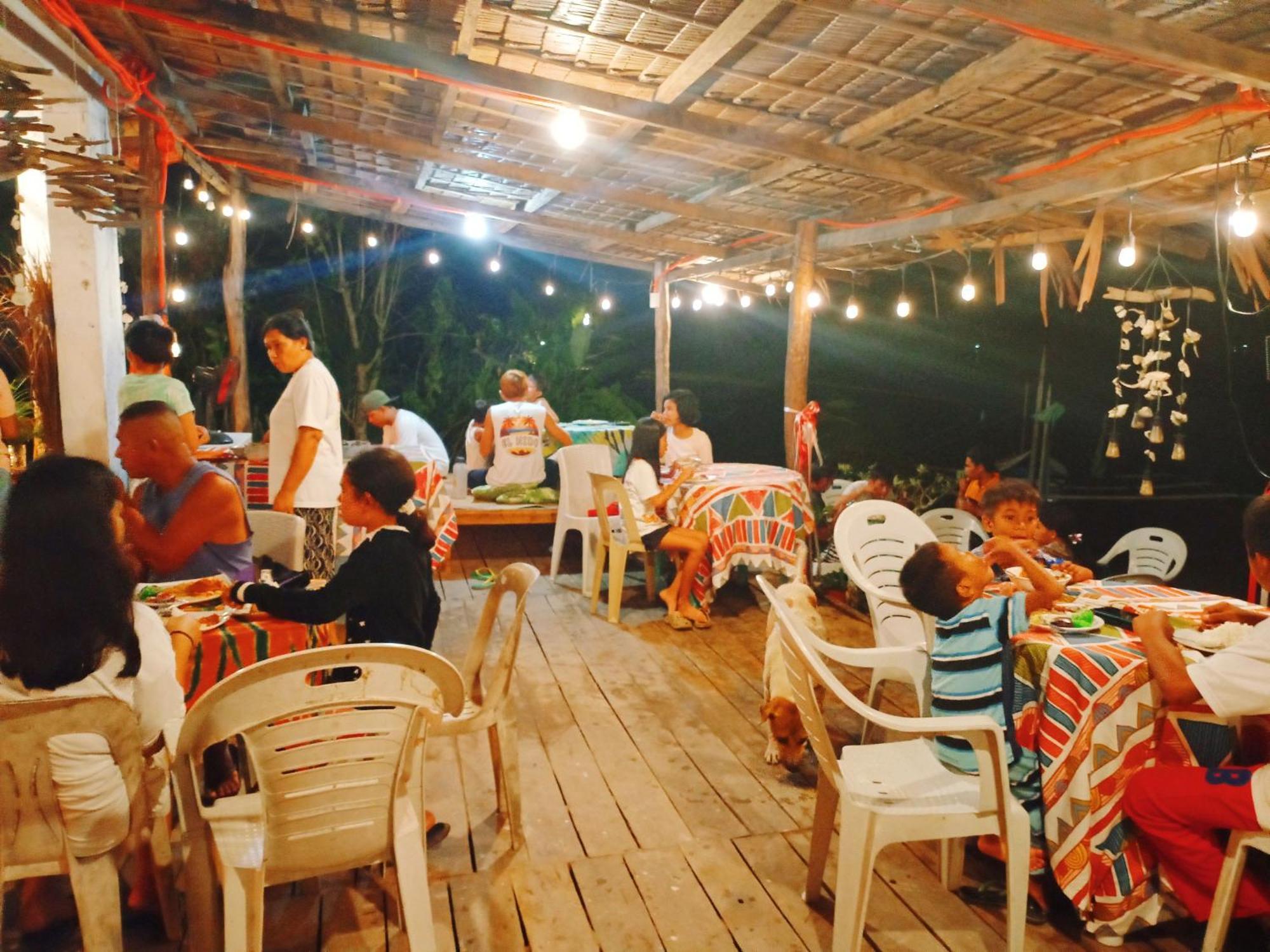 Appartamento Amwani Breeze El Nido Esterno foto