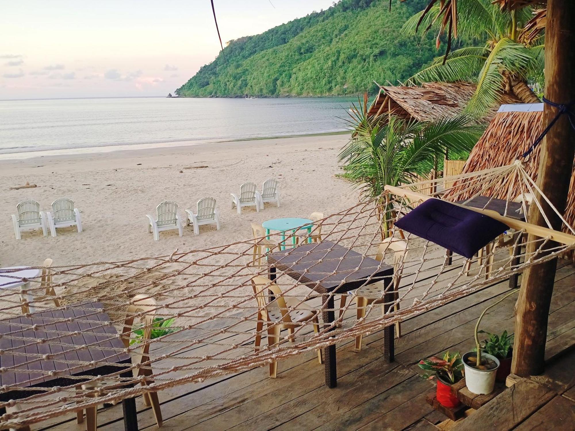 Appartamento Amwani Breeze El Nido Esterno foto