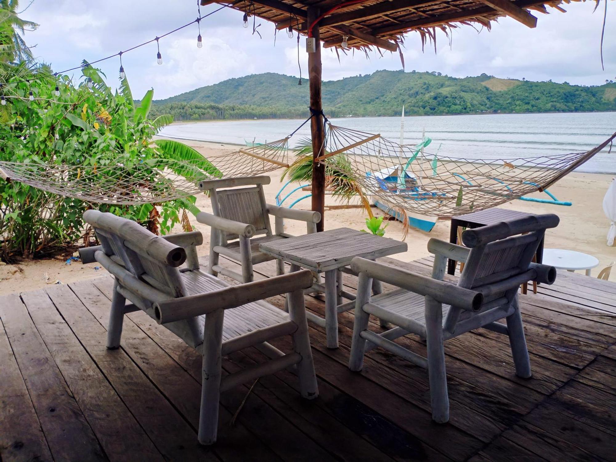 Appartamento Amwani Breeze El Nido Esterno foto