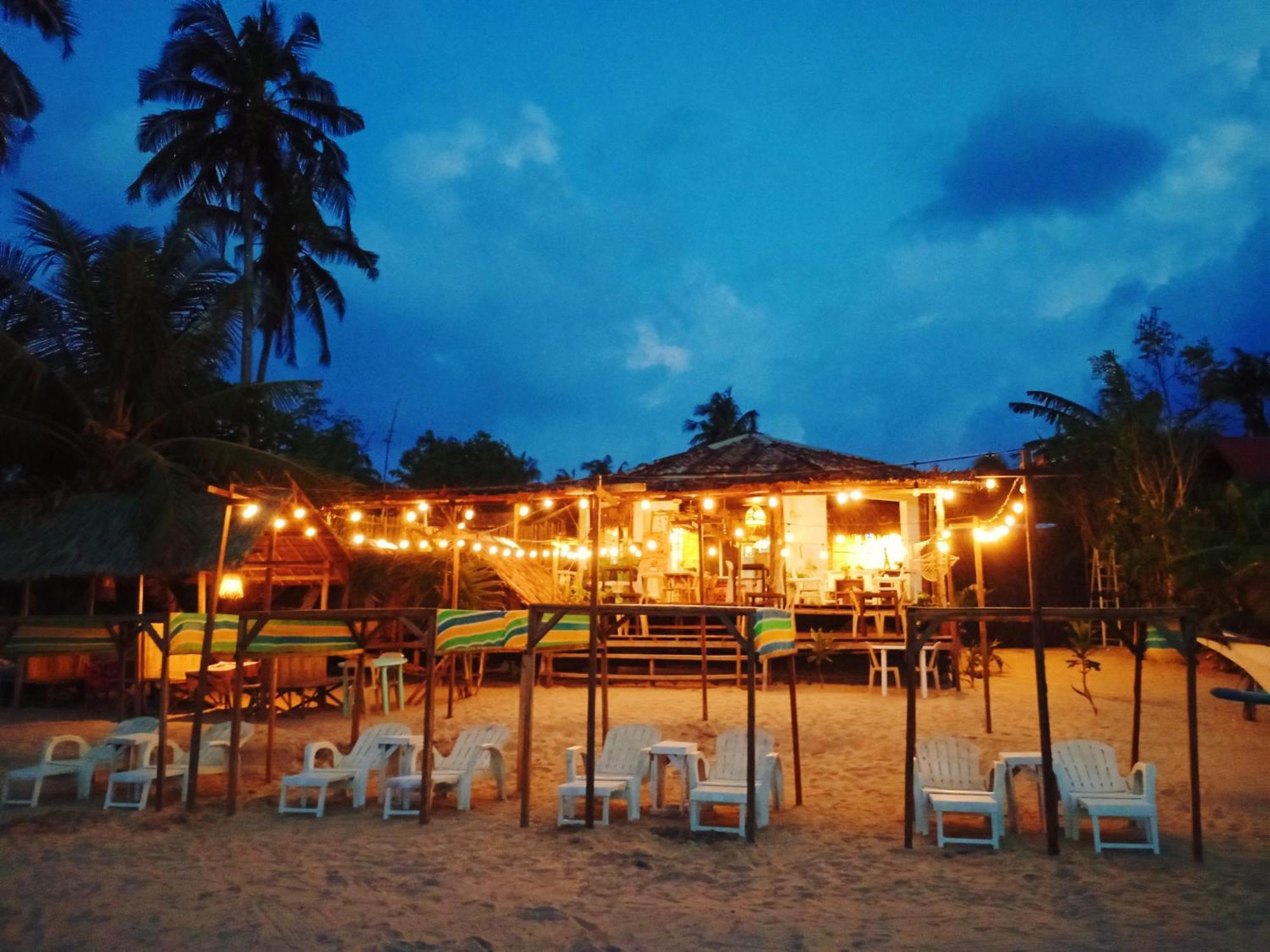 Appartamento Amwani Breeze El Nido Esterno foto
