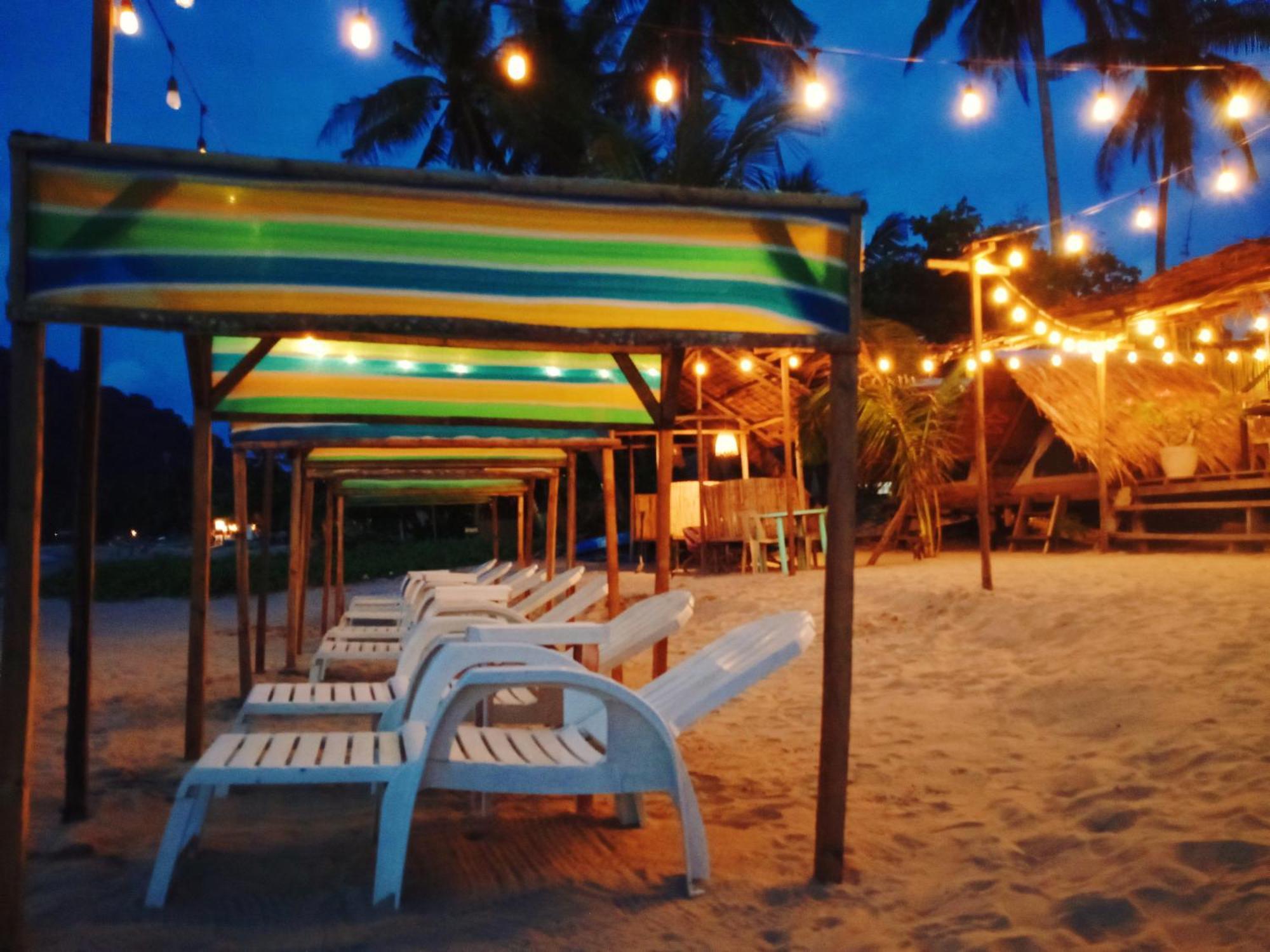 Appartamento Amwani Breeze El Nido Esterno foto